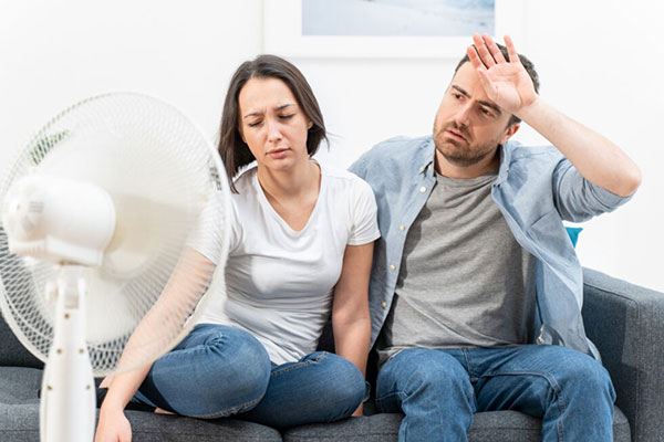 When and Why Your Heat Pump Makes the Switch To Emergency Heat